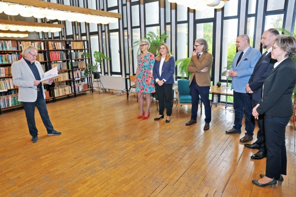 Kliknij, aby powiększyć zdjęcie.