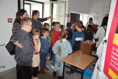 TFNiS 2024 - Chemiczny sezam [fot. Magdalena Barwiołek]