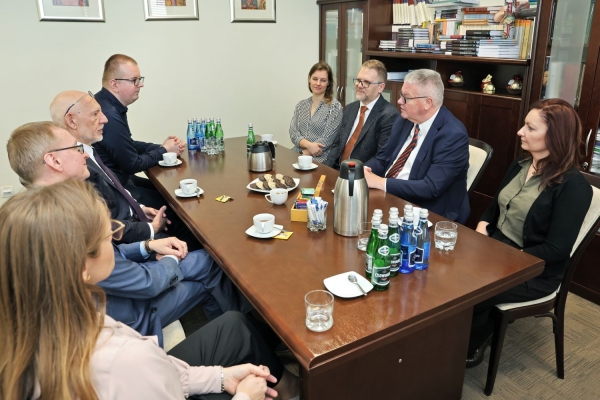 Kliknij, aby powiększyć zdjęcie.