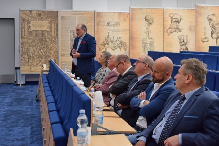 Kliknij, aby powiększyć zdjęcie.