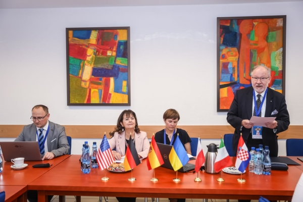 Kliknij, aby powiększyć zdjęcie.