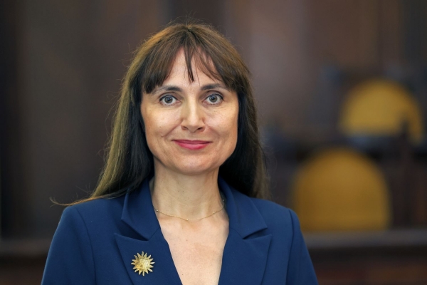 Click to zoom the picture.