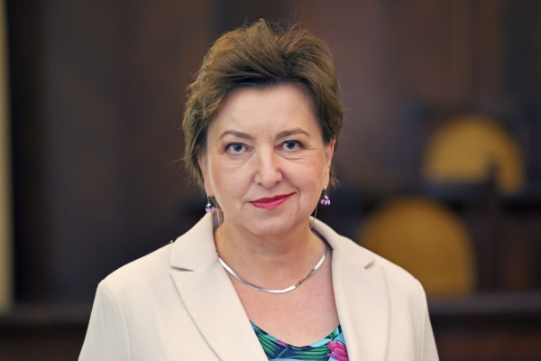 Click to zoom the picture.