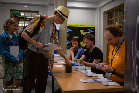 Kadry ze zjazdu studentów astronomii KSAKN 2024. Kliknij, aby powiększyć zdjęcie.