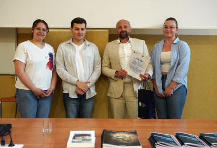 Kliknij, aby powiększyć zdjęcie.