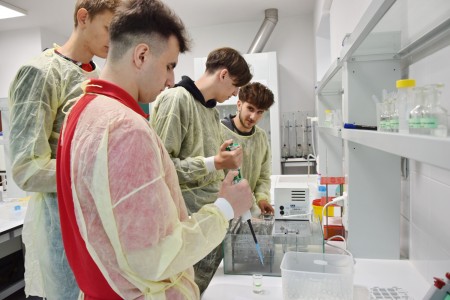Uczestnicy tegorocznego Fascynującego Dnia Roślin. Kliknij, aby powiększyć zdjęcie.