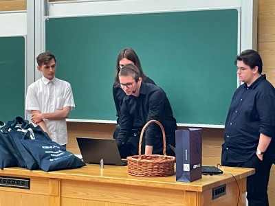 Kadr z Konkursu Projektów Zespołowych - Audytorium Aleksandra Jabłońskiego. Kliknij, aby powiększyć zdjęcie.
