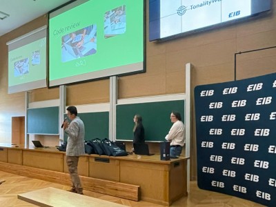 Kadr z Konkursu Projektów Zespołowych - Audytorium Aleksandra Jabłońskiego. Kliknij, aby powiększyć zdjęcie.