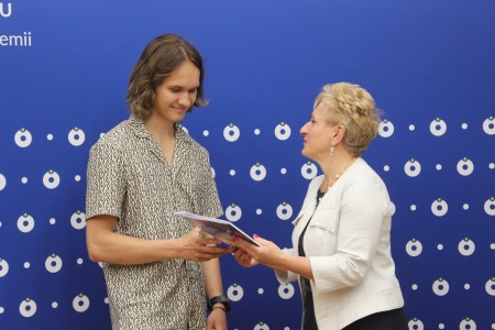 Kliknij, aby powiększyć zdjęcie.