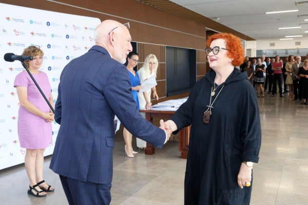 Kliknij, aby powiększyć zdjęcie.