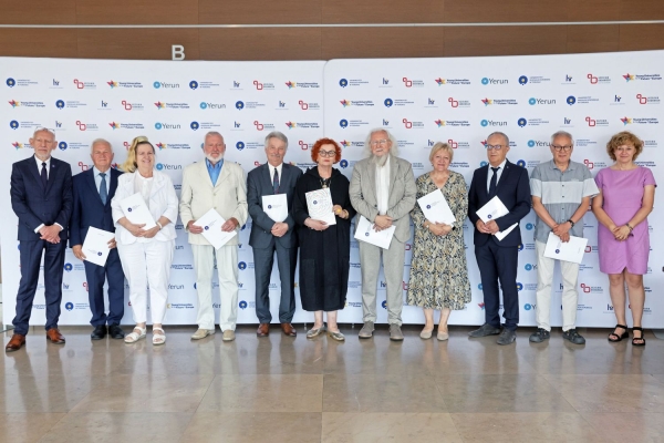 Kliknij, aby powiększyć zdjęcie.