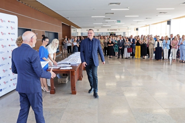 Kliknij, aby powiększyć zdjęcie.