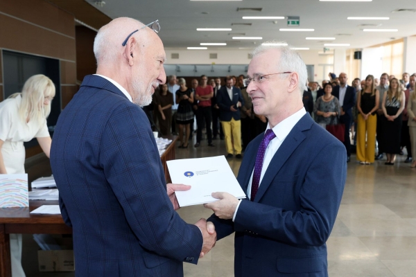 Kliknij, aby powiększyć zdjęcie.