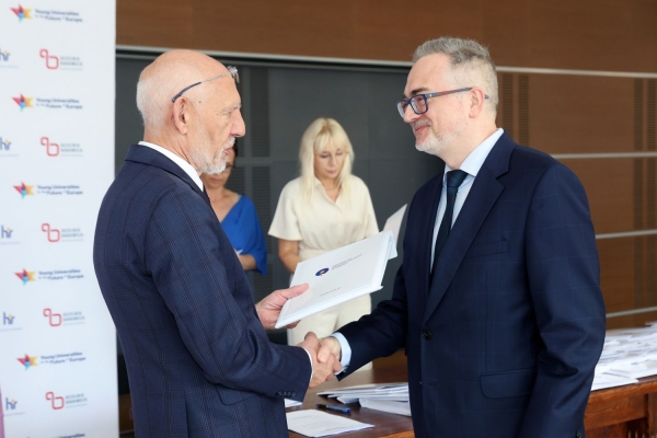 Kliknij, aby powiększyć zdjęcie.