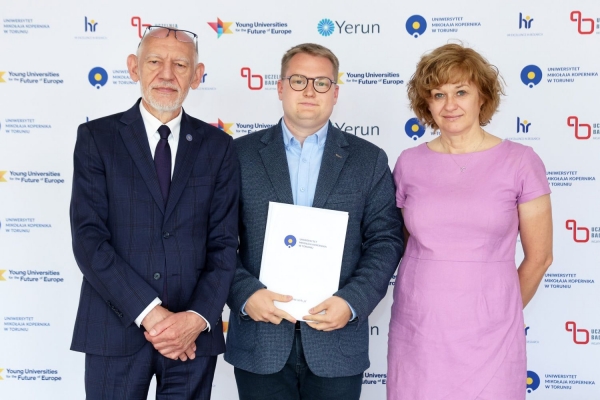 Kliknij, aby powiększyć zdjęcie.
