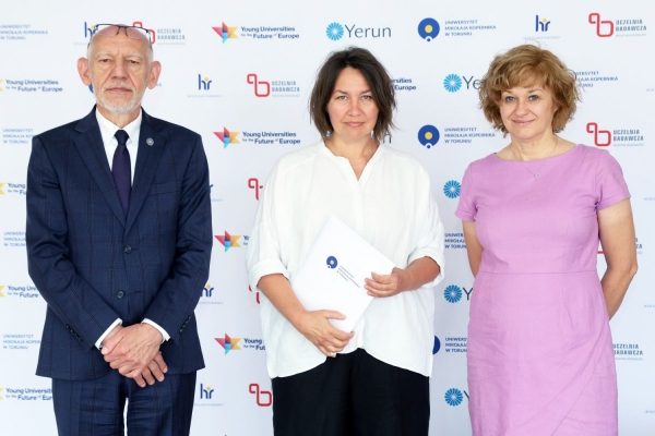 Kliknij, aby powiększyć zdjęcie.