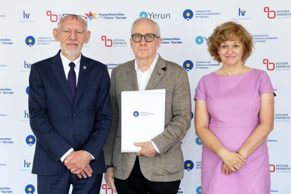 Kliknij, aby powiększyć zdjęcie.