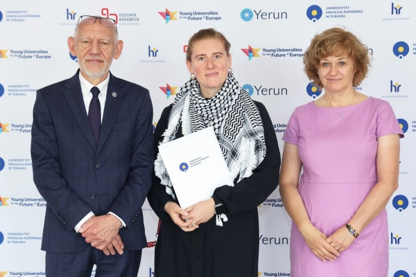 Kliknij, aby powiększyć zdjęcie.
