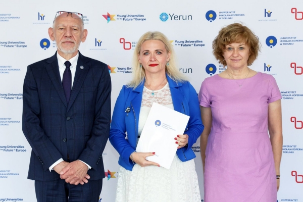 Kliknij, aby powiększyć zdjęcie.