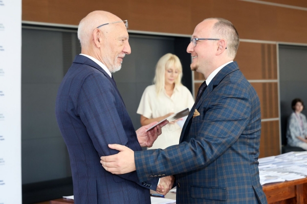 Kliknij, aby powiększyć zdjęcie.