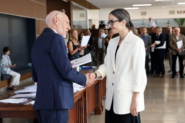 Kliknij, aby powiększyć zdjęcie.
