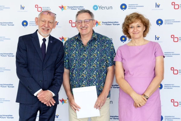 Kliknij, aby powiększyć zdjęcie.
