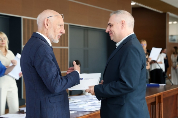 Kliknij, aby powiększyć zdjęcie.