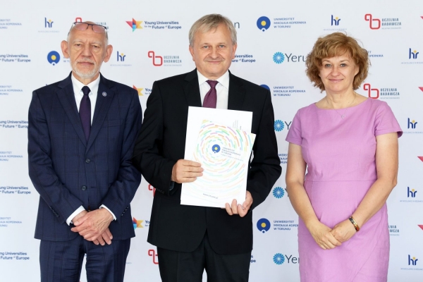 Kliknij, aby powiększyć zdjęcie.