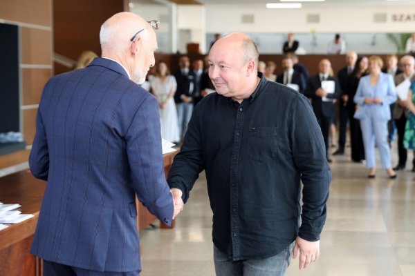 Kliknij, aby powiększyć zdjęcie.
