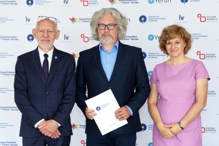 Kliknij, aby powiększyć zdjęcie.