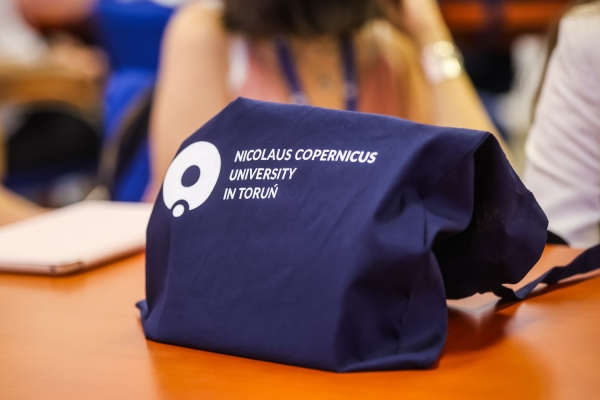 Click to zoom the picture.