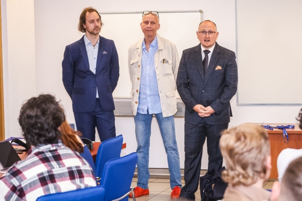 Kliknij, aby powiększyć zdjęcie.