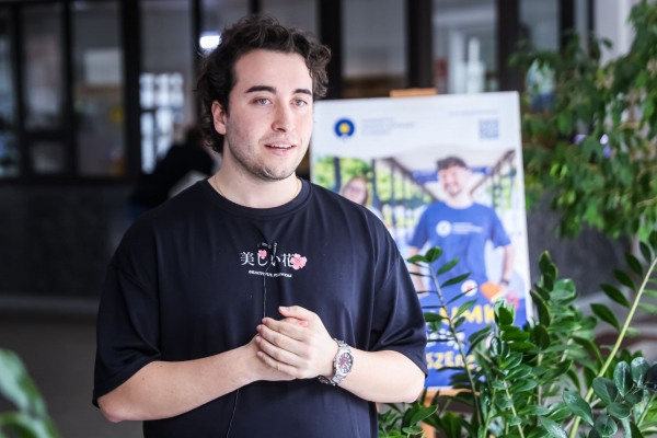 Kliknij, aby powiększyć zdjęcie.