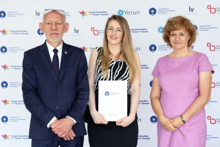 Kliknij, aby powiększyć zdjęcie.
