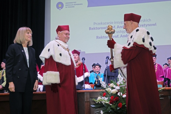 Kliknij, aby powiększyć zdjęcie.