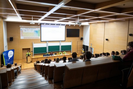 Inauguracja roku akademickiego 2024/25 - kadr. Kliknij, aby powiększyć zdjęcie.