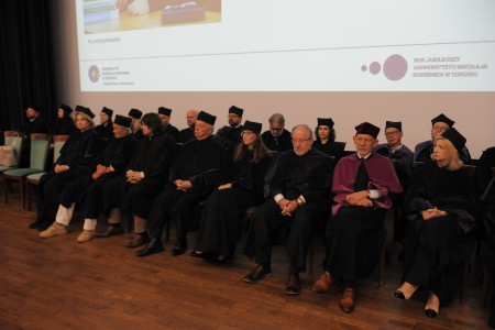 Click to zoom the picture.