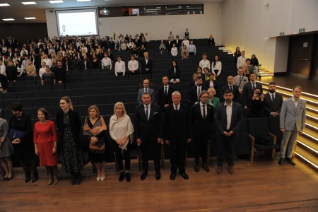 Click to zoom the picture.