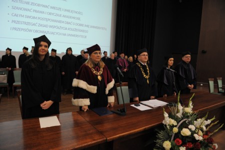 Click to zoom the picture.