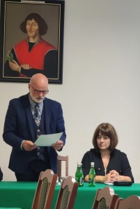 Click to zoom the picture.