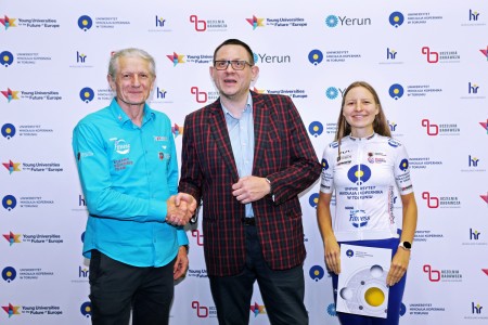 Kliknij, aby powiększyć zdjęcie.