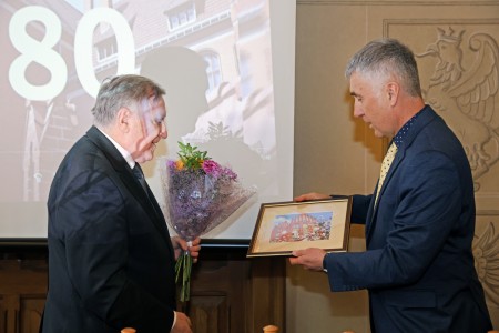 Kliknij, aby powiększyć zdjęcie.