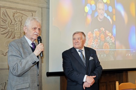 Kliknij, aby powiększyć zdjęcie.