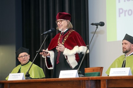Kliknij, aby powiększyć zdjęcie.
