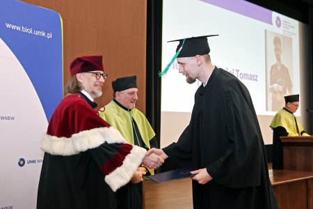 Kliknij, aby powiększyć zdjęcie.