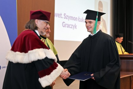 Kliknij, aby powiększyć zdjęcie.