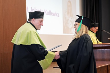 Kliknij, aby powiększyć zdjęcie.