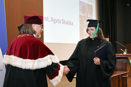 Kliknij, aby powiększyć zdjęcie.