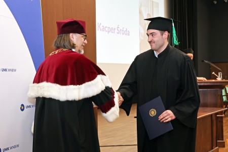 Kliknij, aby powiększyć zdjęcie.