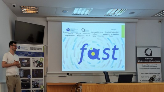 Kadry z XV finału Konkursu FAST  - prezentacje w salach wykładowych, ogłoszenie wyników. Kliknij, aby powiększyć zdjęcie.